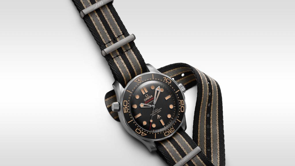 omega-seamaster-diver-300m-21092422001001-gallery-1-large.jpg