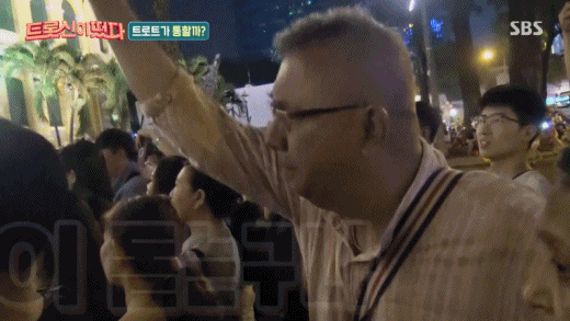 57d22d59a35b13fa086291750c1d9f61.gif