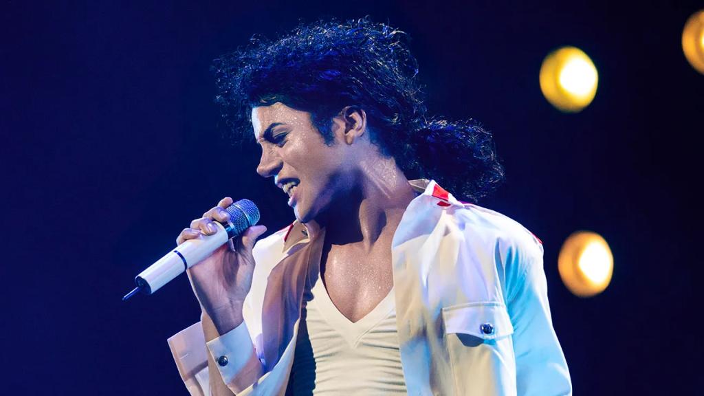 MICHAEL_KM2_0106R10C5_rgb-H-2026.webp.jpg