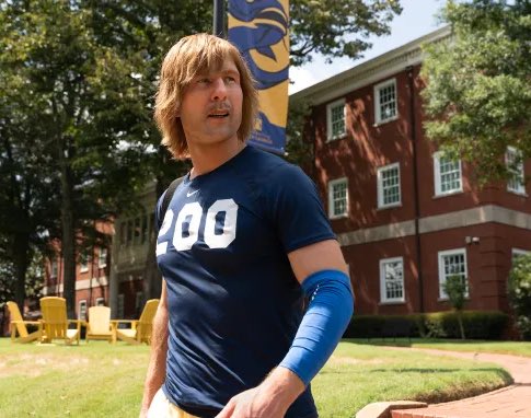 ‘CHAD POWERS ‘ starring Glen Powell, premieres on .jpg