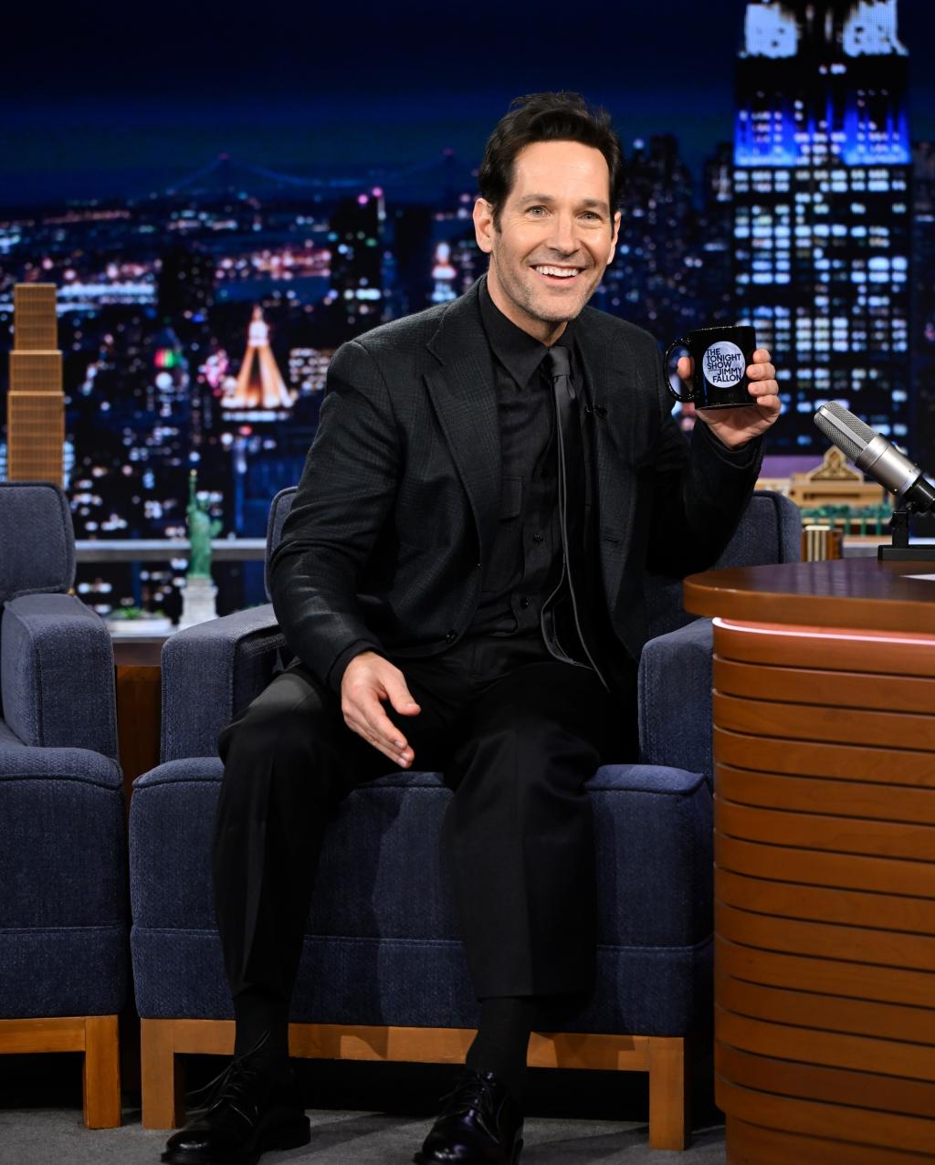 fallontonightbts_1780455405_3911065810814612835_53135245541.jpg