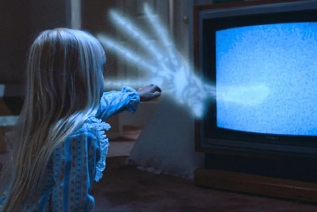 Poltergeist-TV.webp.jpg