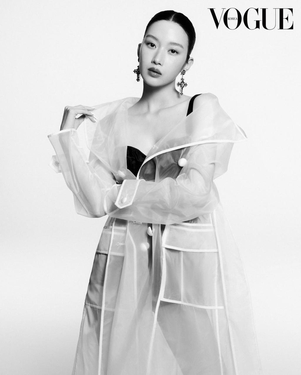 UD_voguekorea_3633689683812622768_316489712_2025_ 5_ 16_.jpg