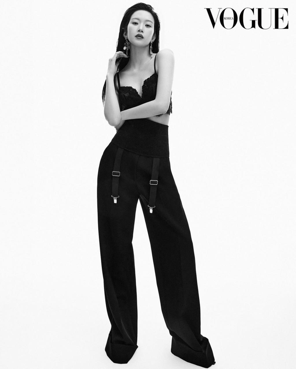 UD_voguekorea_3633690601844977359_316489712_2025_ 5_ 16_.jpg