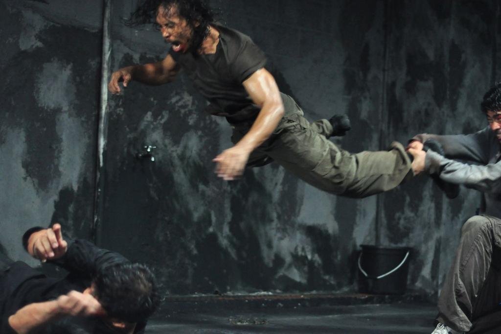 9d7036fd46712bcf289ed43c8c4e9c4b23-02-the-raid.2x.h473.w710.jpg