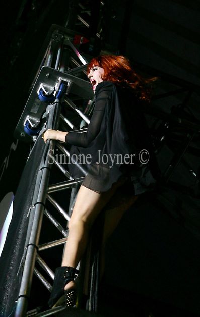 Florence-and-The-Machine004.jpg