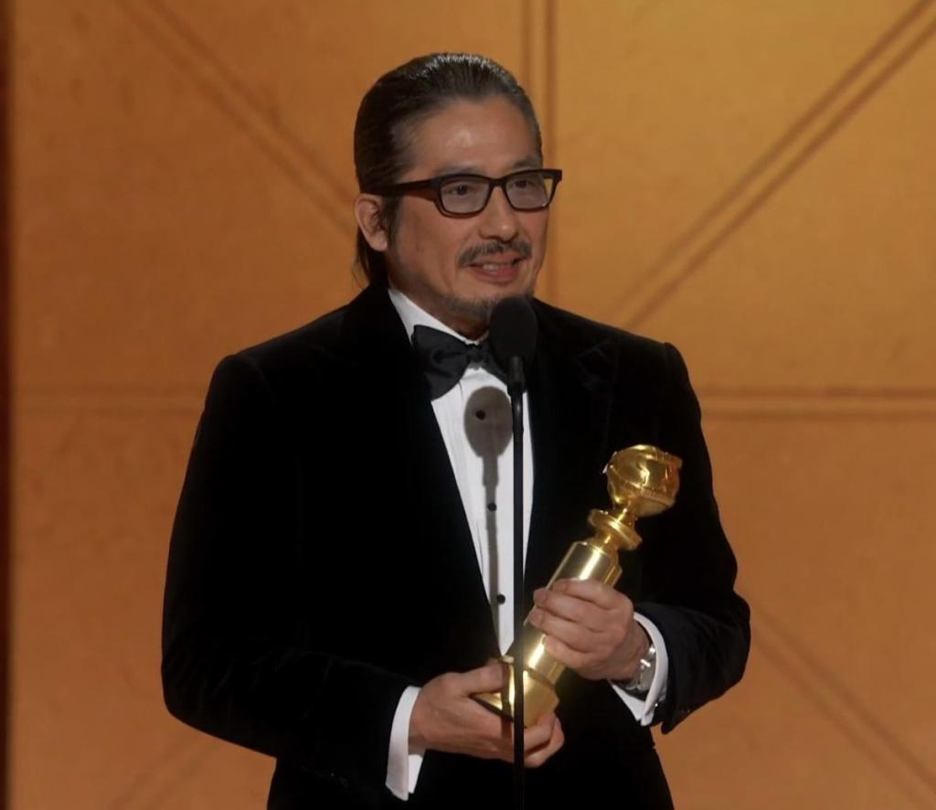 Hiroyuki Sanada with his first-ever Golden Globe f.jpg