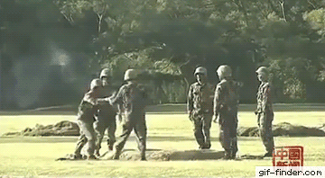 5e9c7bf5ca3ef9620d4bb38d32319bdb.gif