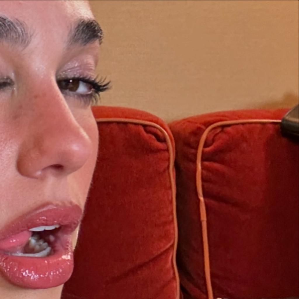 dualipa (9).jpeg.jpg