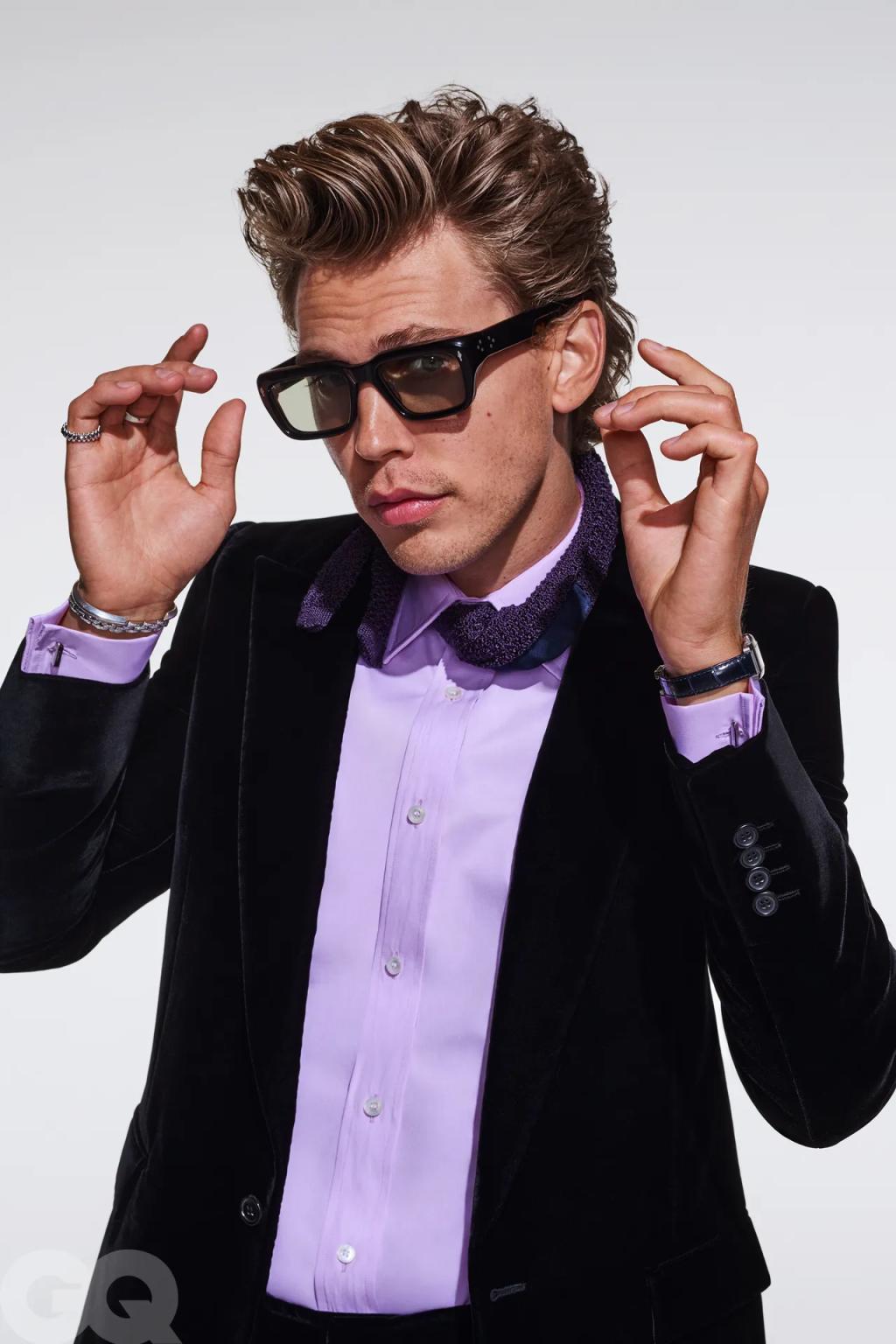 GQ_JUNE_SOCIAL_ONLINE_CROPS_AustinButler_Online3.webp.jpg