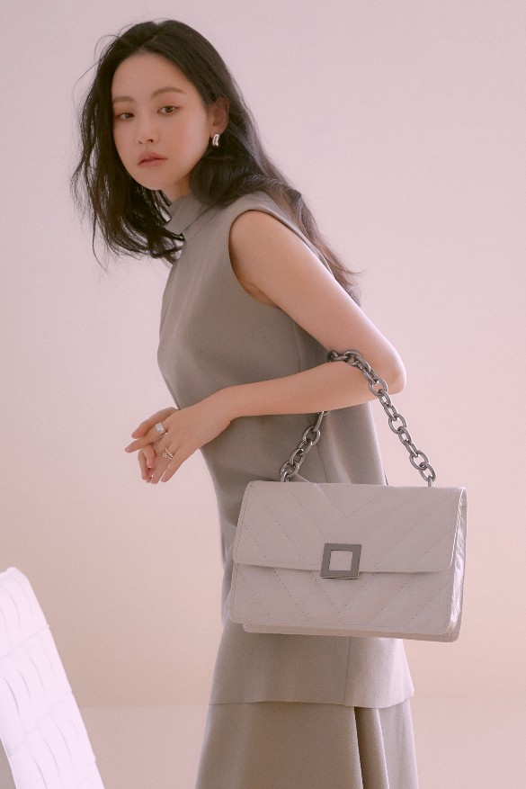 익스트림무비 - 오연서 루즈앤라운지 21SS 화보