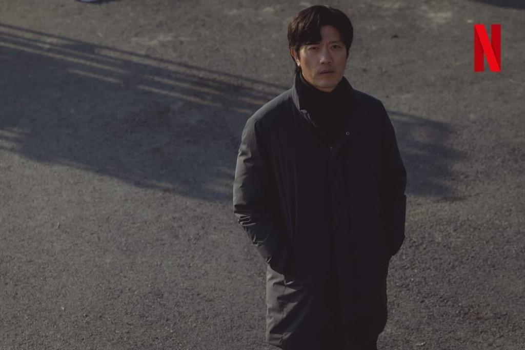 익스트림무비 - 넷플릭스 <선산> 스틸 공개