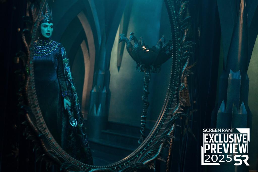 New look at Gal Gadot as the Evil Queen in the ‘SN.jpg