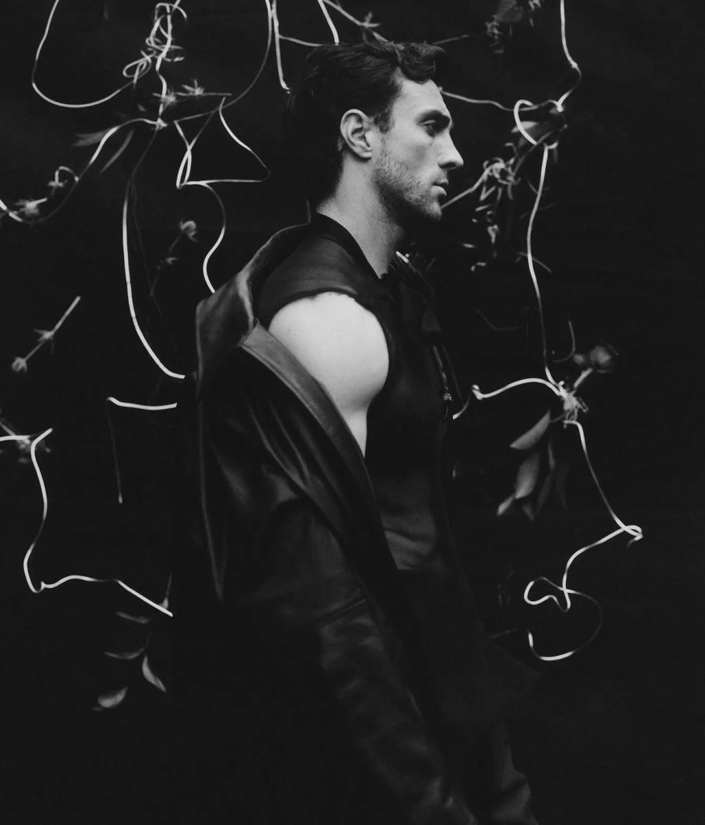 Aaron Taylor-Johnson for Who What Wear. (1).jpg