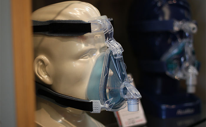 man-alien-facehugger-mask-5c51bf0fbec73_700.jpg