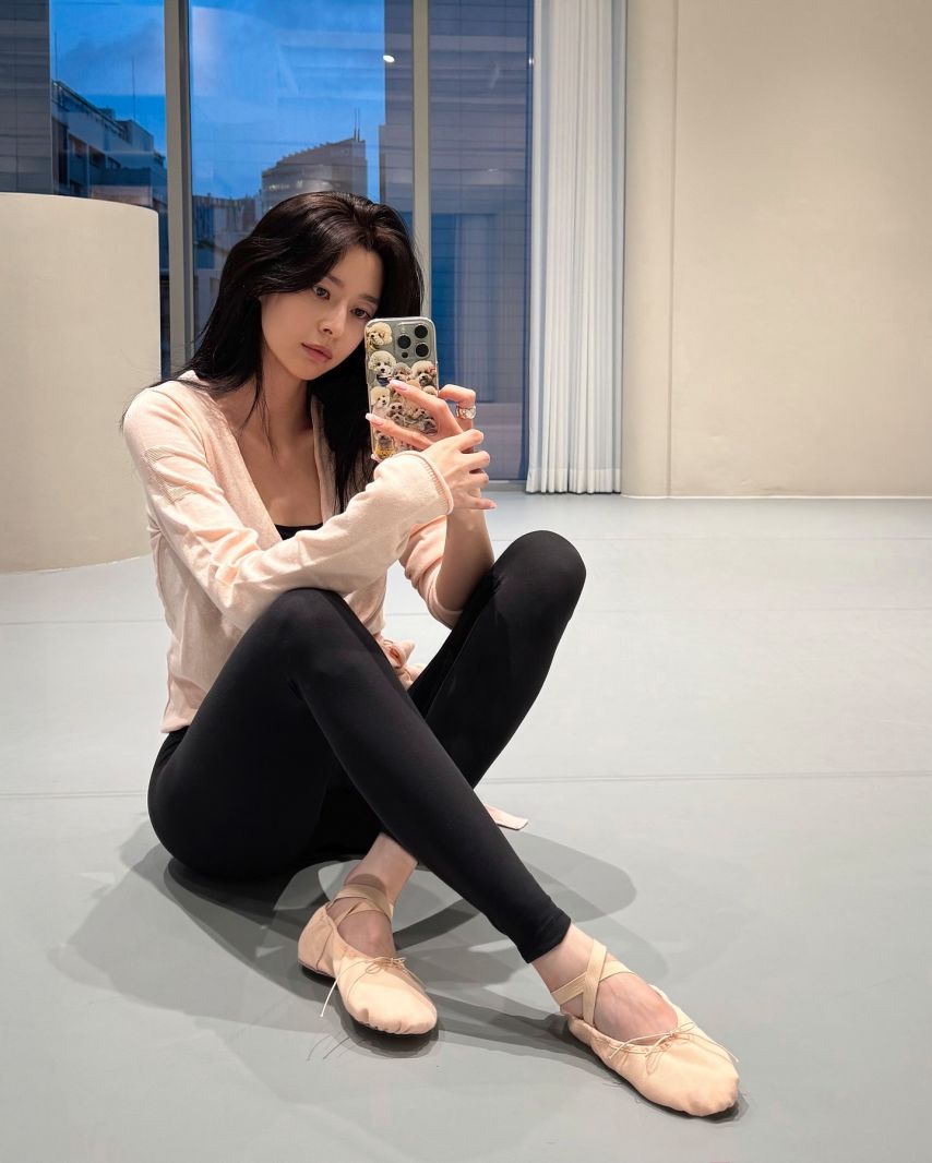 3716987288_axYMdoly_qhsUGBfcXgQnHWmr.jpg