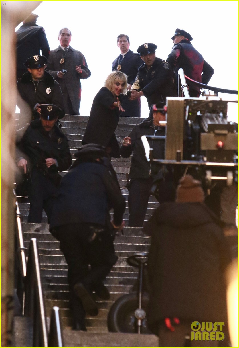 lady-gaga-joaquin-phoenix-song-dance-stairs-help-fall-over-39.jpg