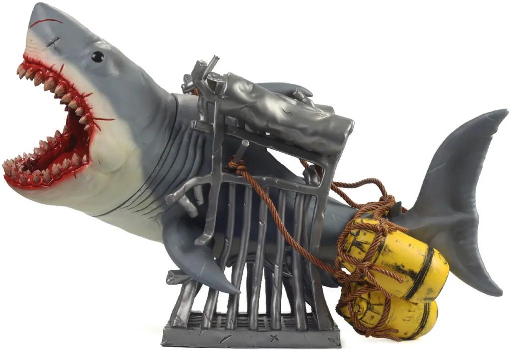 mondo-jaws2.webp.jpg