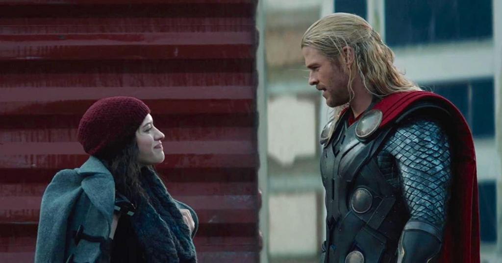 Kat-Dennings-Darcy-Thor.jpg