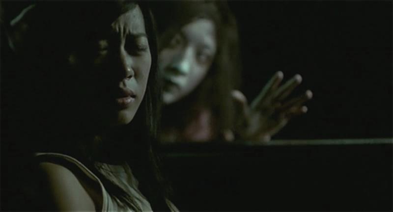 Shutter.2004.DVDRip.XviD.AC3.iNT.CD2-MoMo.avi_000746663.png.jpg