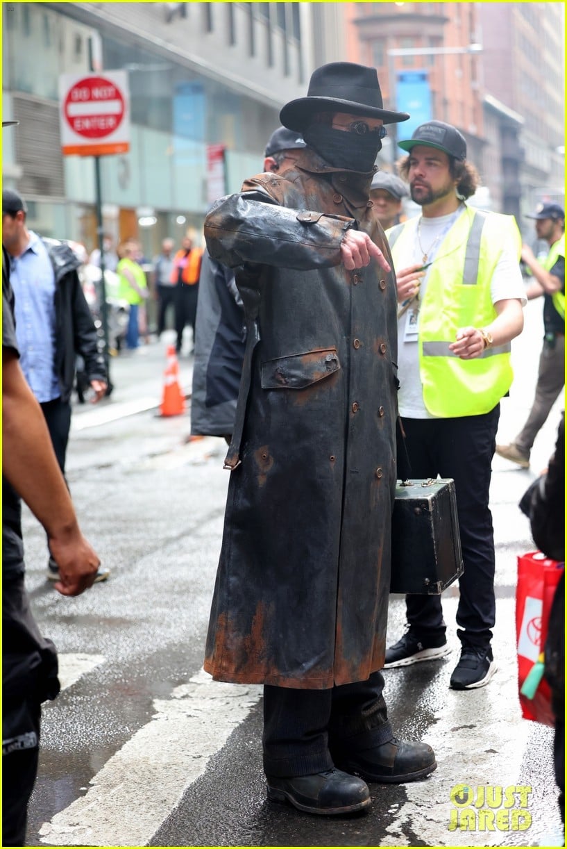 christian-bale-on-set-of-frankenstein-monster-the-bride-in-nyc-17.jpg