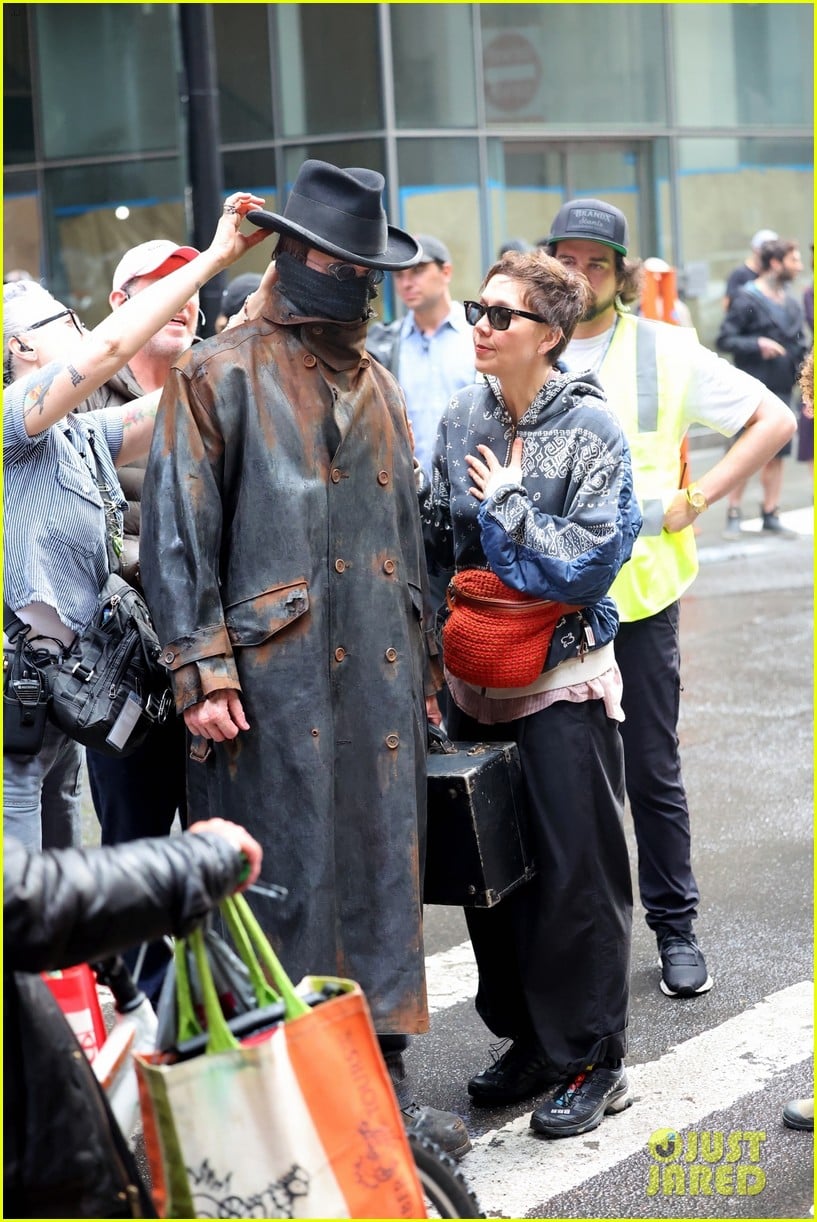 christian-bale-on-set-of-frankenstein-monster-the-bride-in-nyc-07.jpg