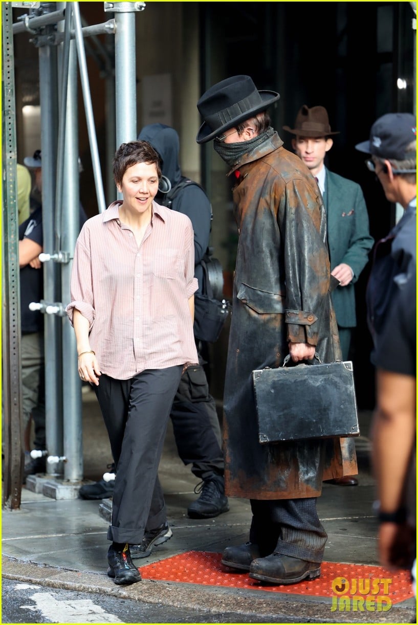 christian-bale-on-set-of-frankenstein-monster-the-bride-in-nyc-01.jpg