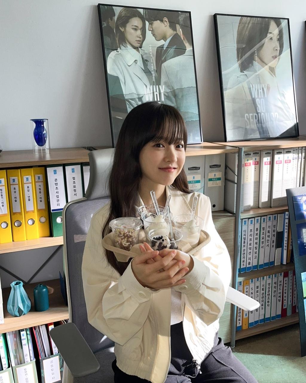 boyoung0212_official (10).jpeg.jpg