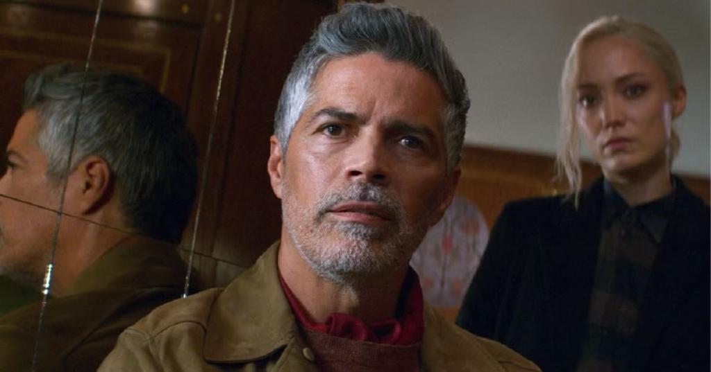 Esai Morales is WOEFULLY miscast as the villain in (1).jpg