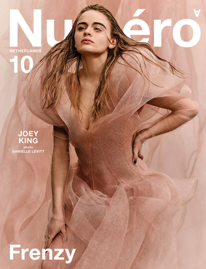 N10-covers-without-11-786x1024.jpg