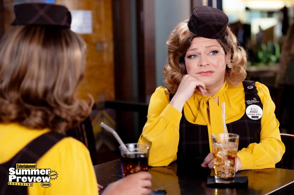 Ginger-Minj-Stop-That-Train-050726-40aacbbe9016488ea86a76ecfc578266.webp.jpg