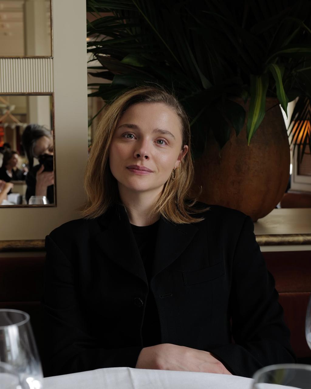 UD_chloegmoretz_3620803206570474556_11305924_2025_ 5_ 10_.jpg