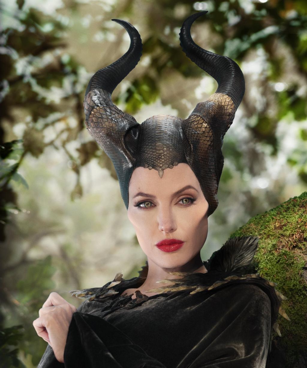 Angelina Jolie says she wants to play Maleficent a.jpg