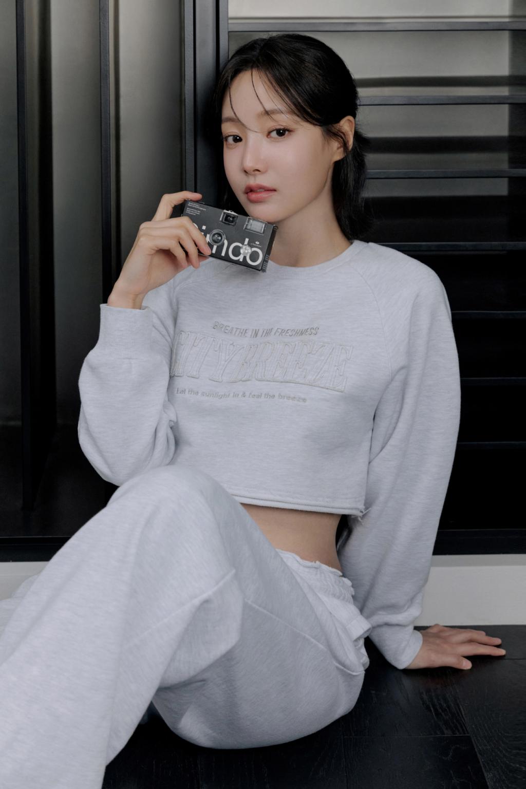 CTBRZ_25SS_YEONWOO_LOOKBOOK_31.jpg