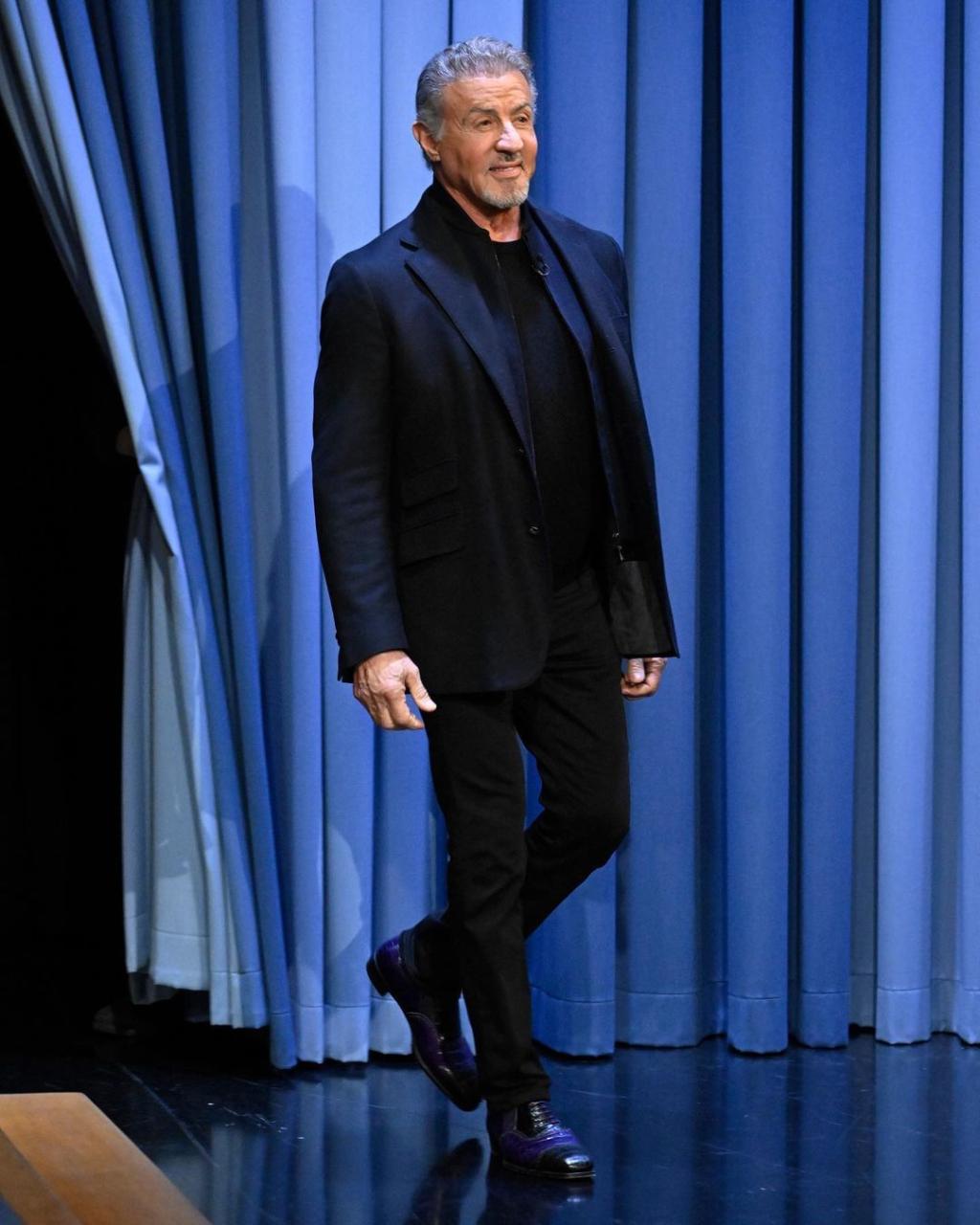 fallontonightbts_425734063_312767218470011_6543114340794778699_n.jpg