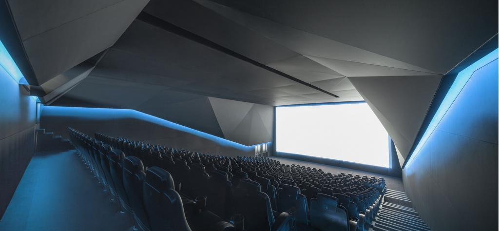 익스트림무비 - 이쯤 되면 ㅅㅈㅂ도 돌비 ATMOS 혹은 CINEMA 도입을