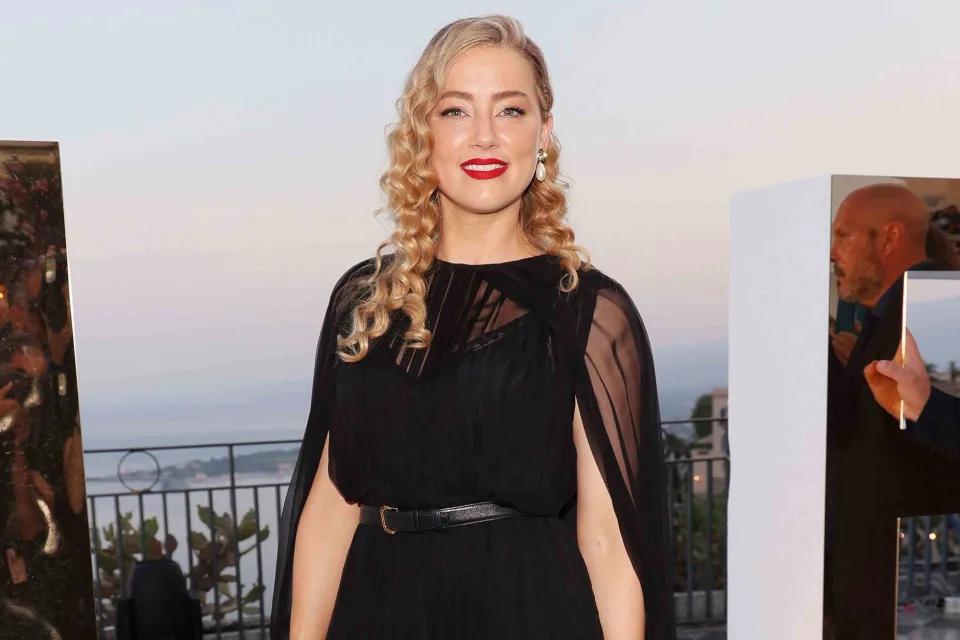 Amber-Heard-Photos-At-The-69th-Taormina-Film-Festival-In-Taormina-Italy-2 (1).webp.jpg