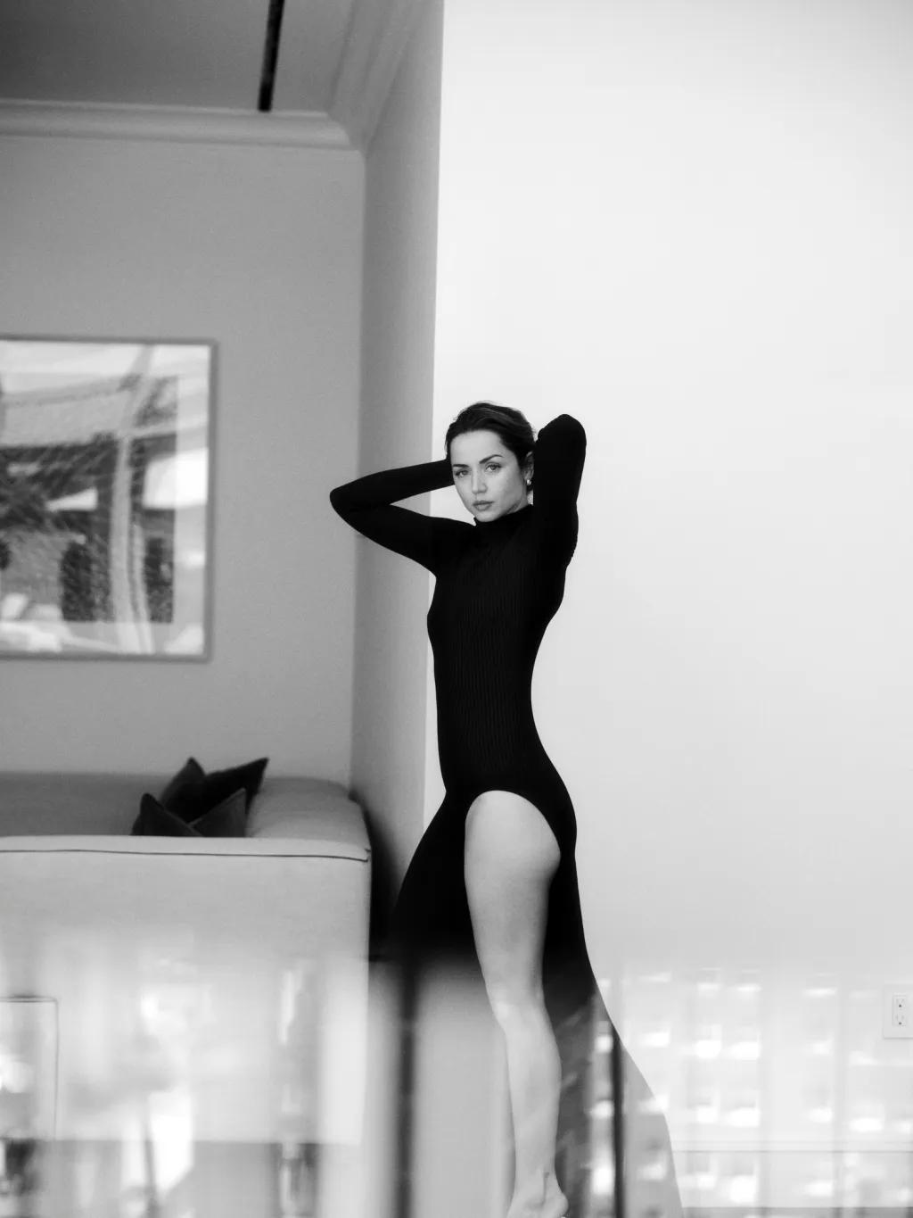 ana-de-armas-wwd-weekend-MS-14.webp.jpg