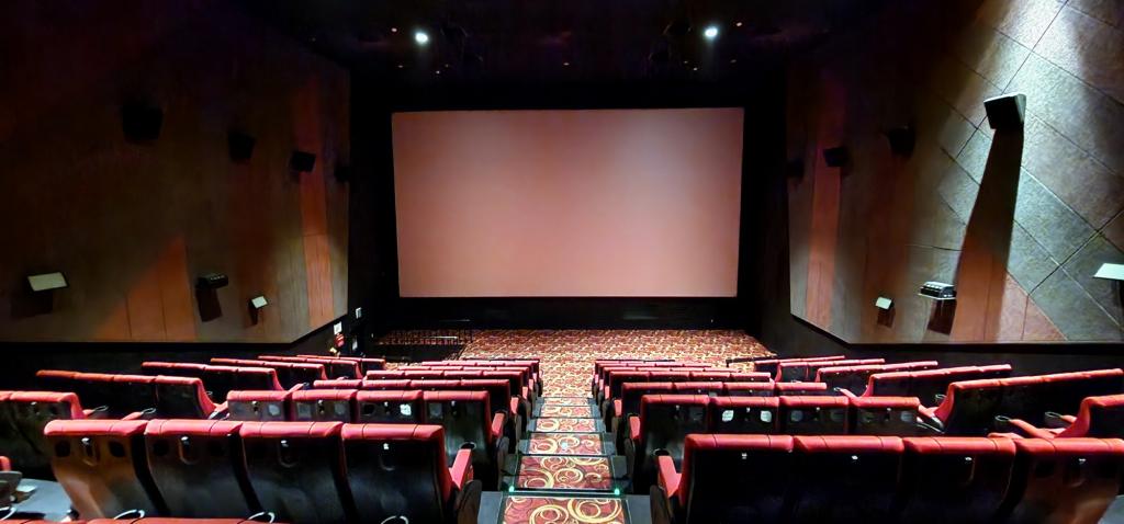 익스트림무비 - 수퍼4D+Atmos 조합 롯데시네마 서청주 6관
