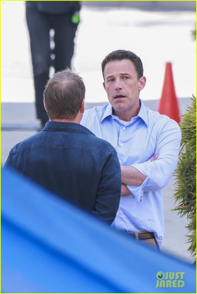 ben-affleck-jon-bernthal-film-the-accountant-2-in-la-01.jpg