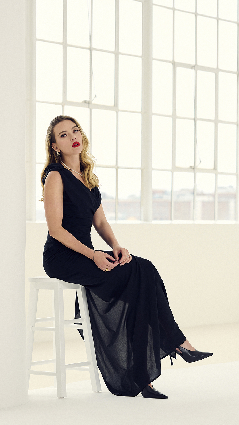 598106672_scarlett_johansson_for_deadline_-_may_2025_5_.jpg