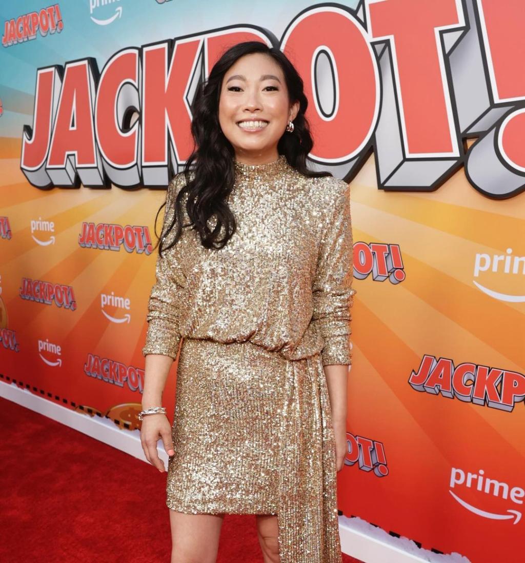 awkwafina_455578657_900527665531629_1161381949892713593_n.jpg