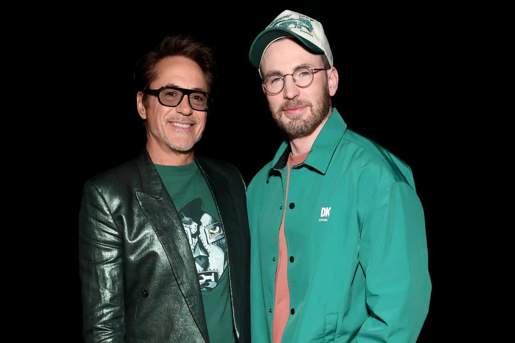 robert-downey-jr-chris-evans-cinemacon-041726-12f6cf580cbb464d92555bf545788919.webp.jpg