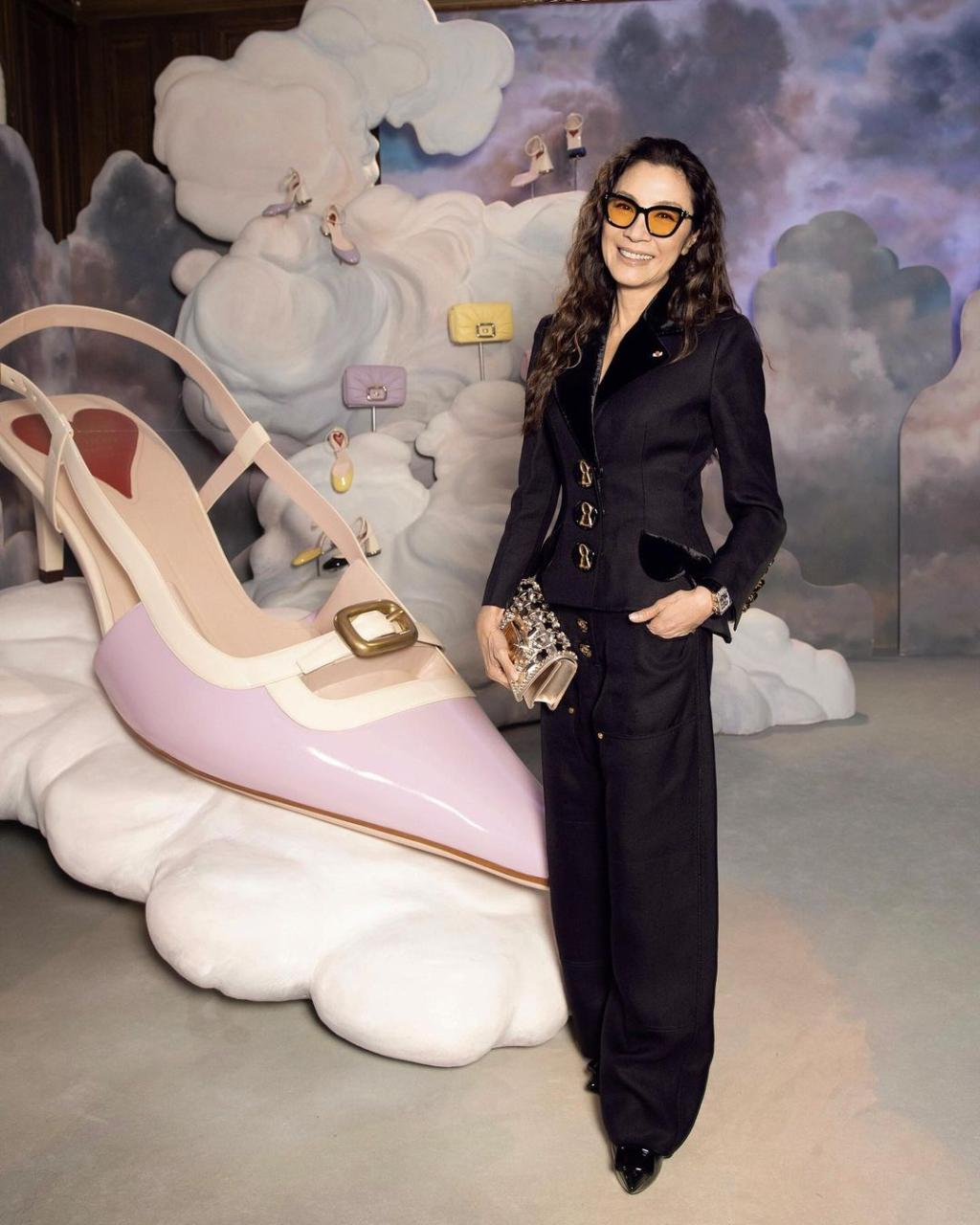 rogervivier_384291818_1303792056937388_5372333201704958945_n.jpg