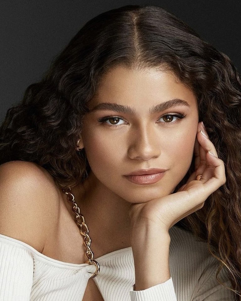 Robert Pattinson & Zendaya could be starring i (1).jpg