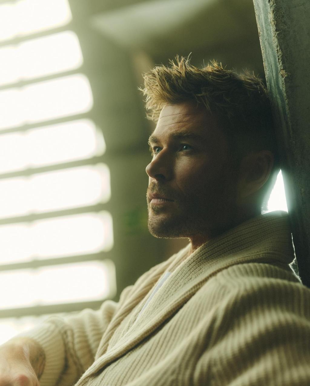 UD_chrishemsworth_3477358570508103589_1822594644_2024_ 10_ 16_.jpg