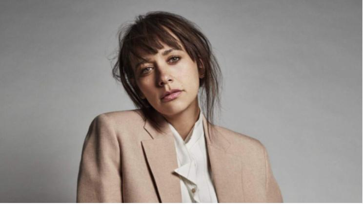 FireShot Capture 1423 - Rashida Jones To Direct ',Playdate&#039, For Gloria Sanchez - deadline.com.png.jpg