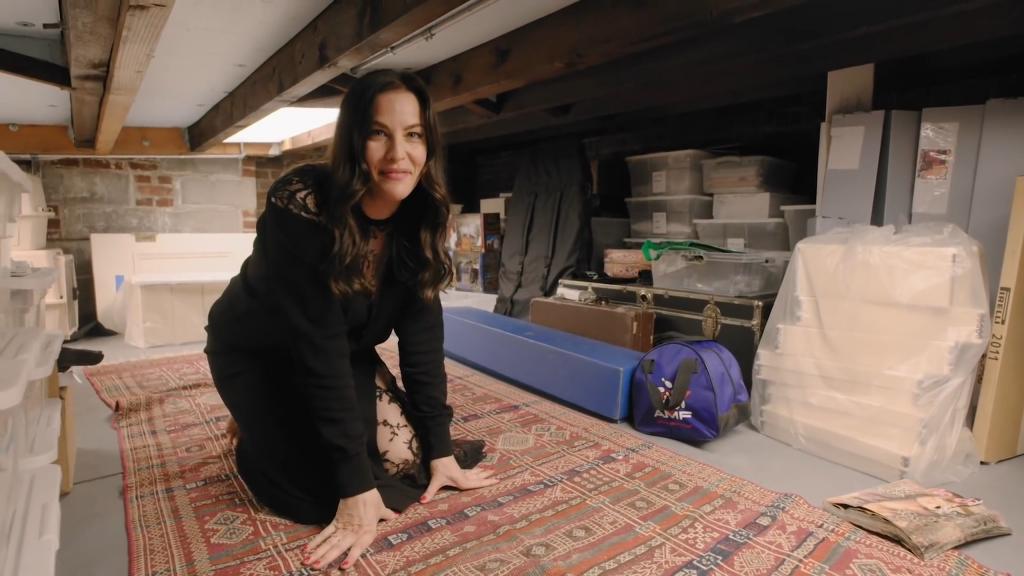 Inside Liv Tyler',s Gut-Renovated NYC Brownstone _ Open Door _ Architectural Digest (1080p) (2).mp4_20210323_170817.166.jpg