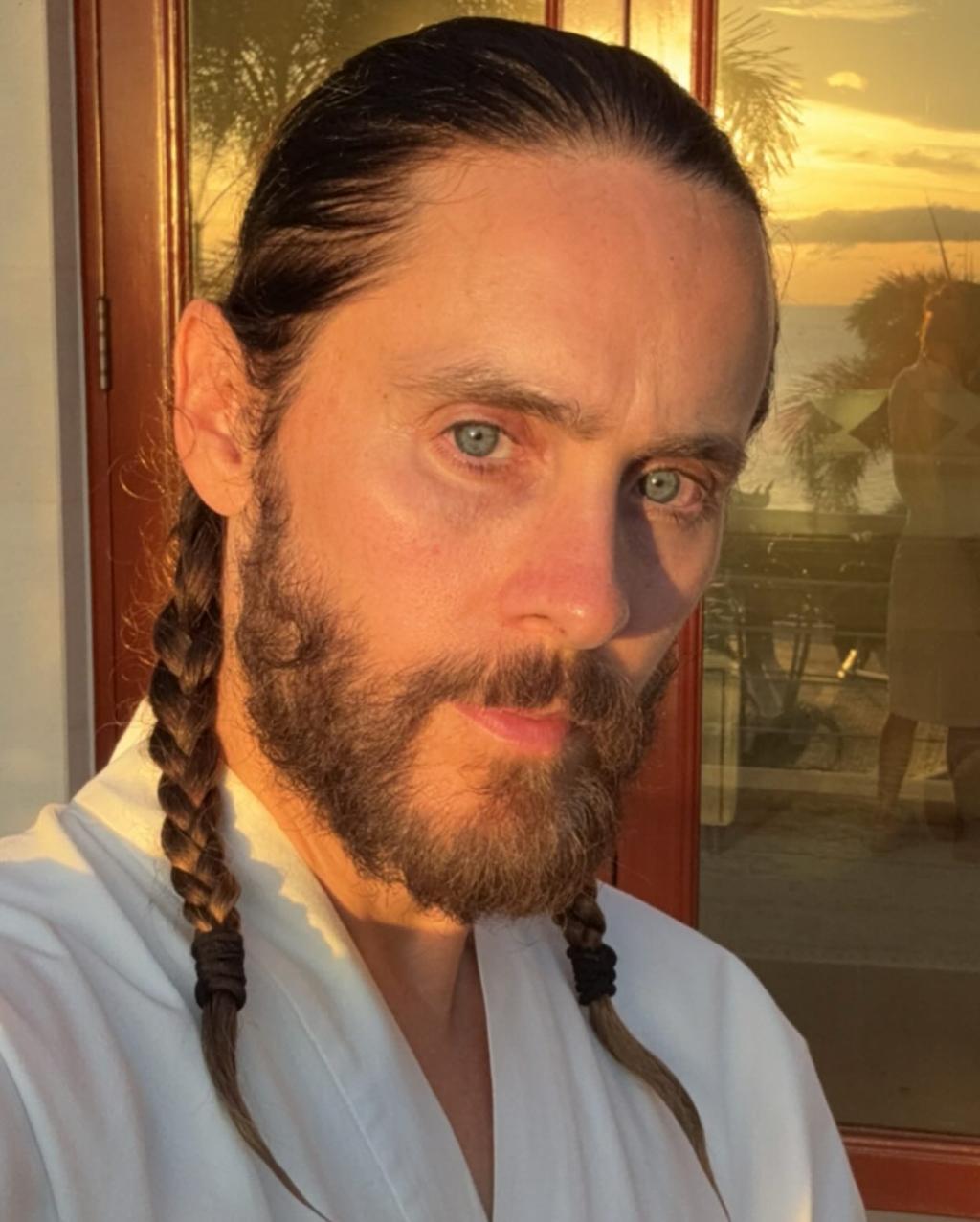 UD_jaredleto_3535646265352103449_29524868_2025_ 1_ 2_.jpg