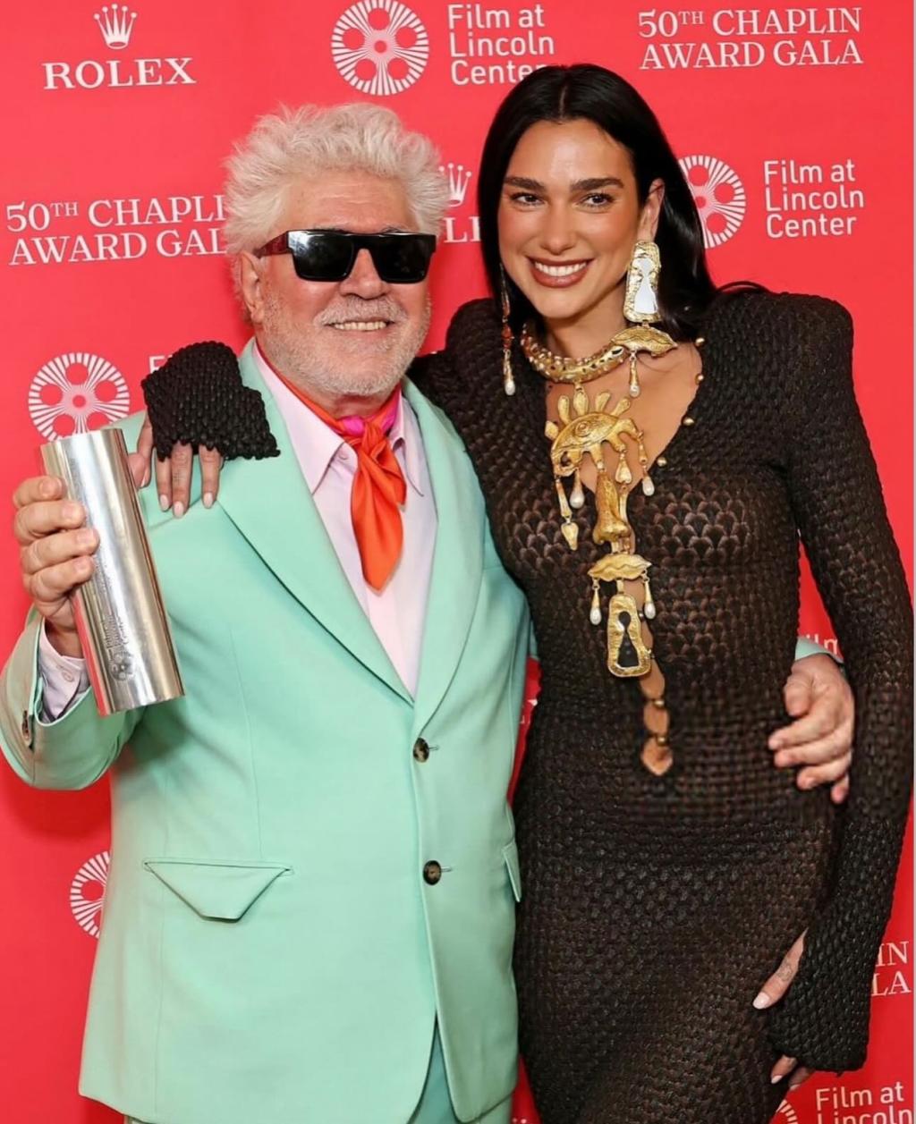 UD_dualipa_3621444223267959935_12331195_2025_ 5_ 2_.jpg